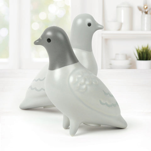 Pigeon salt and pepper shakers